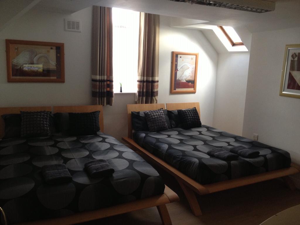 The Kingscliffe Guesthouse Манчестер Экстерьер фото